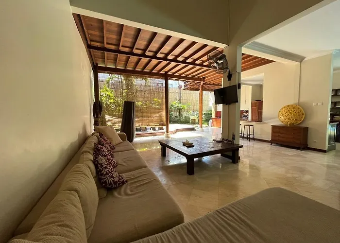 Villa - 4br With Private Xl Pool Kuta (Bali)