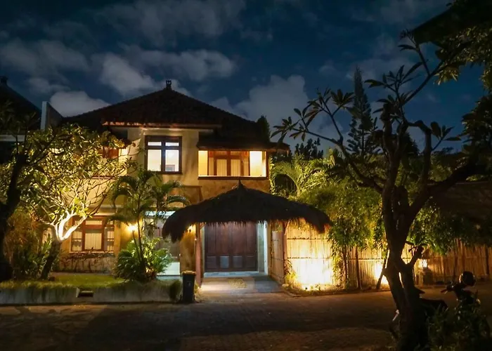 - 4br With Private Xl Pool